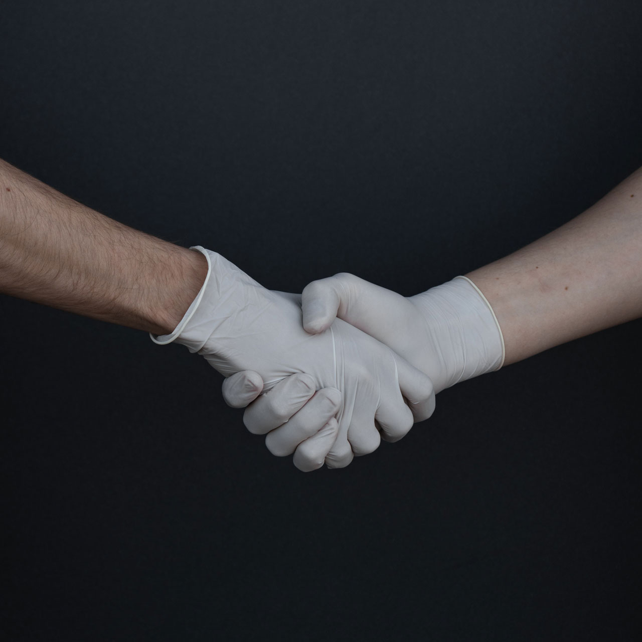 coronavirus handshake